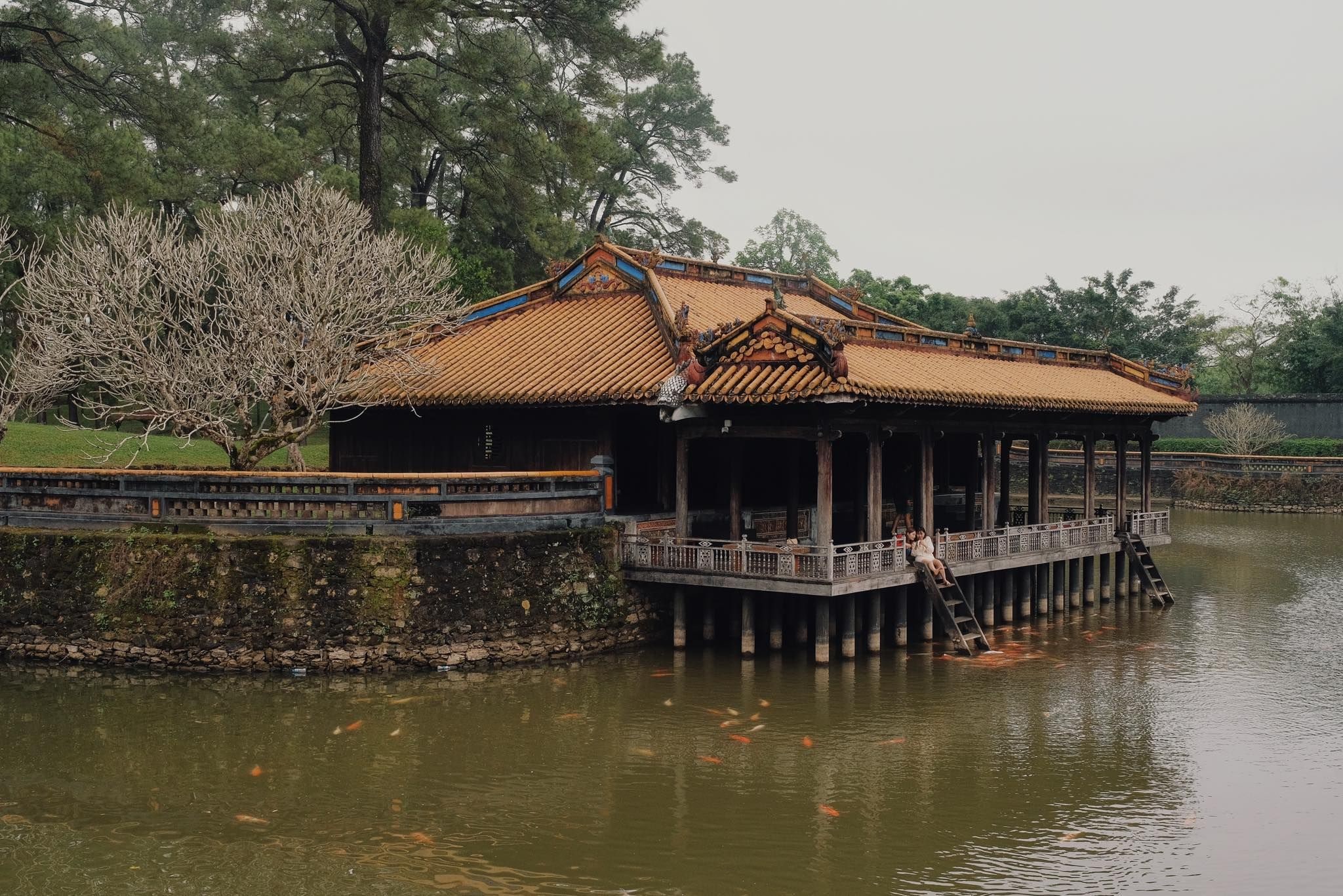 Thời điểm tham quan lăng Tự Đức lý tưởng nhất là từ tháng 03 - 08